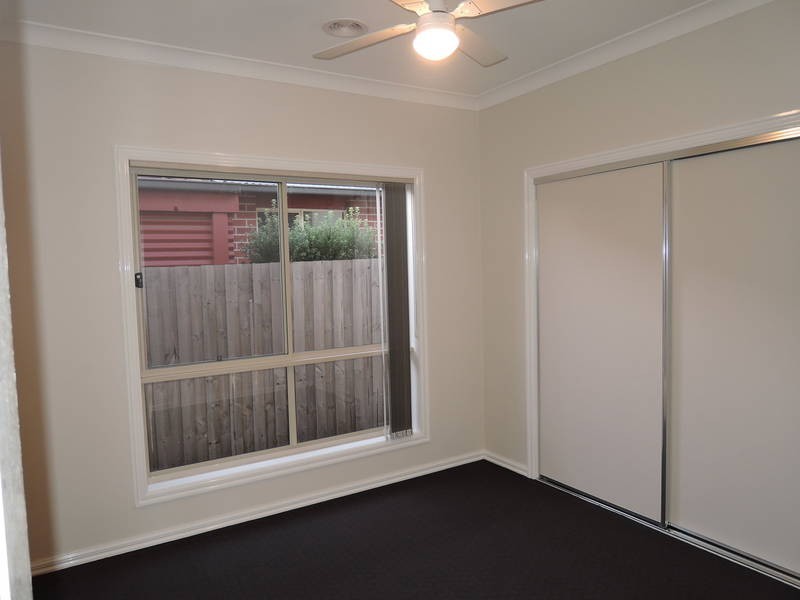 36 Bronson Circuit, Hoppers Crossing VIC 3029