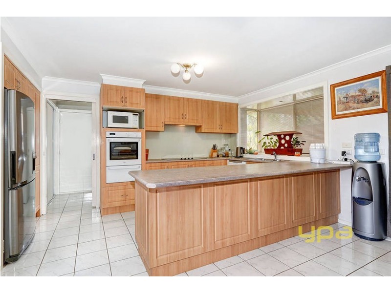 64 Koroneos Drive, Werribee South VIC 3030