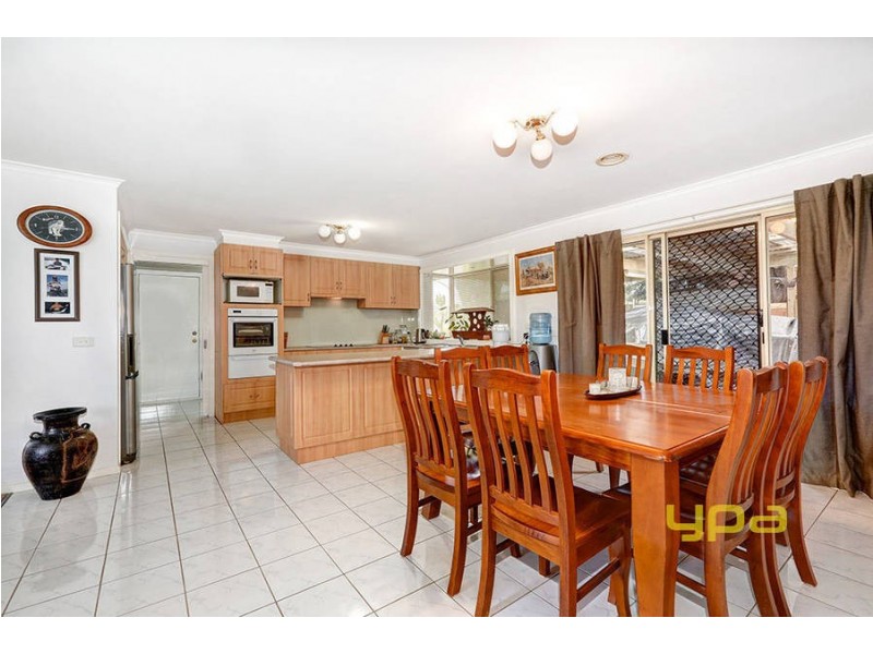 64 Koroneos Drive, Werribee South VIC 3030