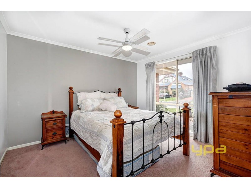 64 Koroneos Drive, Werribee South VIC 3030