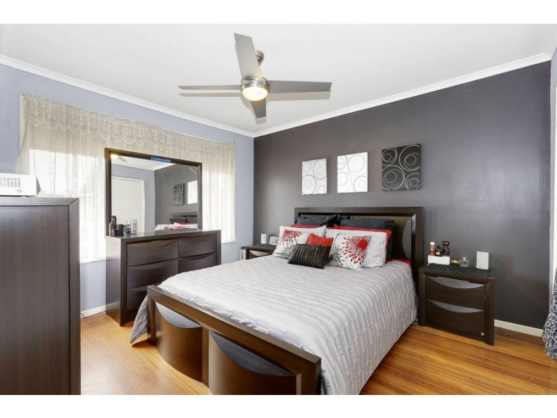 13 Patterson Avenue, Hoppers Crossing VIC 3029