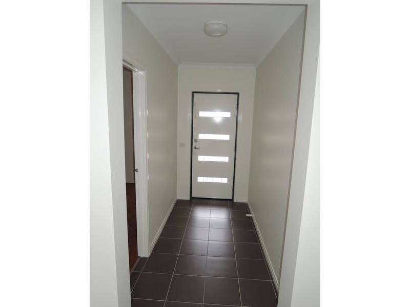 7 Carbine Avenue, Tarneit VIC 3029