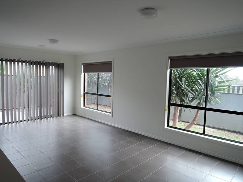 7 Carbine Avenue, Tarneit VIC 3029