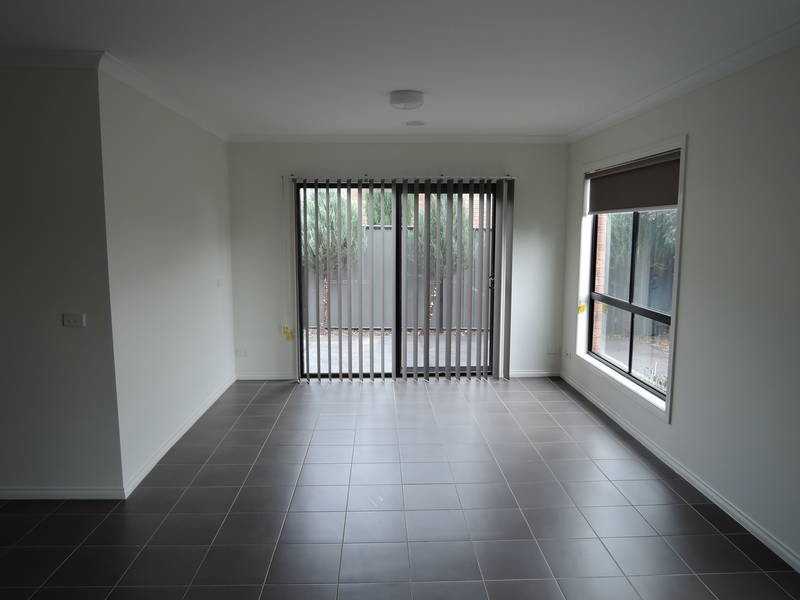 7 Carbine Avenue, Tarneit VIC 3029