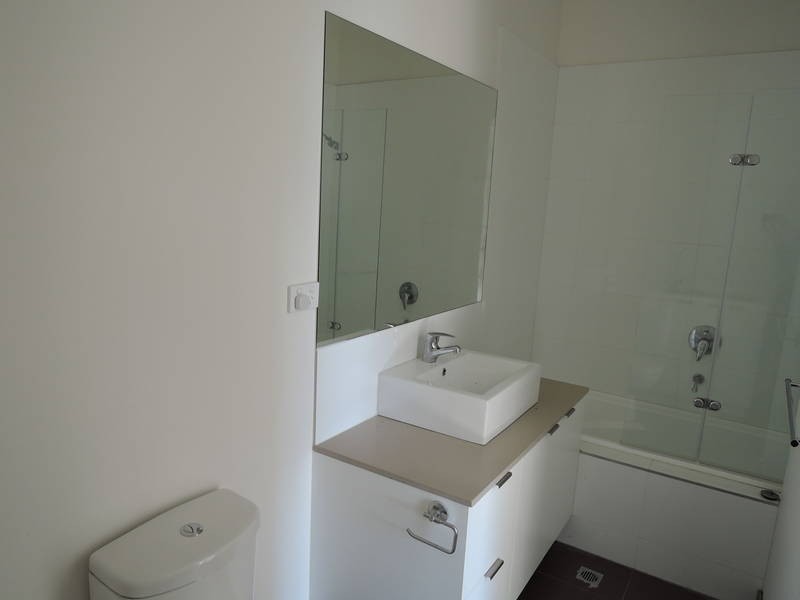 15/217-219 Watton Street, Werribee VIC 3030