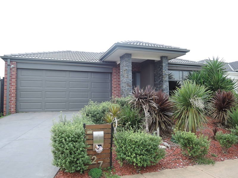 27 Wylie Way, Point Cook VIC 3030