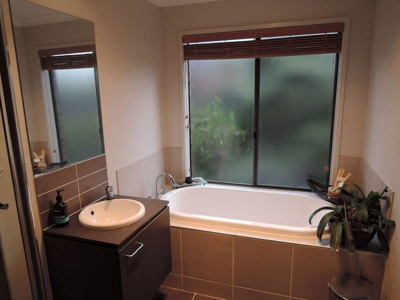 27 Wylie Way, Point Cook VIC 3030