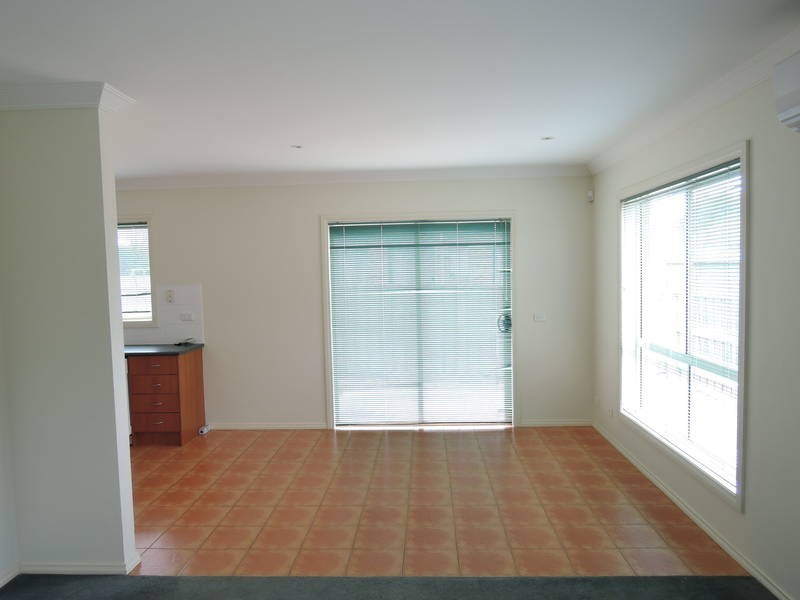 33 Harkaway Avenue, Hoppers Crossing VIC 3029