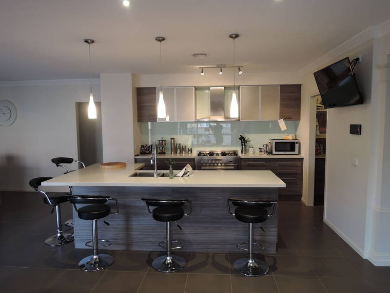 5 Amsterdam Avenue, Tarneit VIC 3029