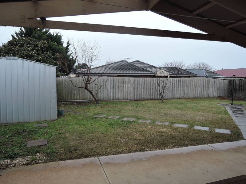 76 Rowes Road, Werribee VIC 3030