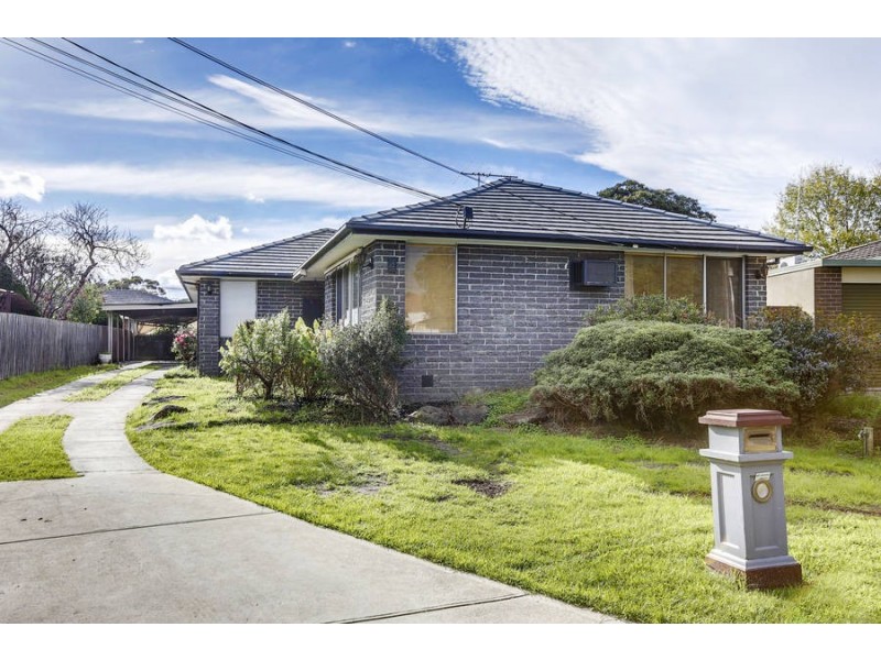 4 Sierra Court, Hoppers Crossing VIC 3029