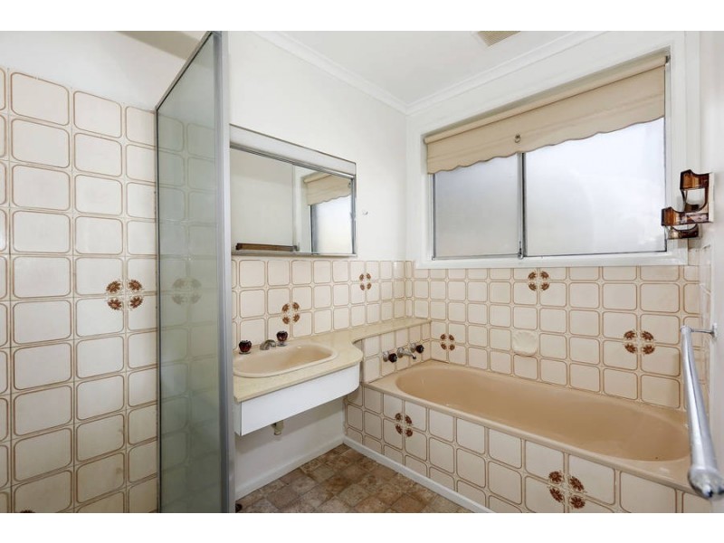 4 Sierra Court, Hoppers Crossing VIC 3029