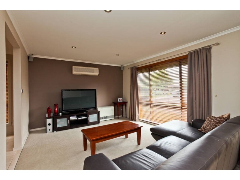 9 Blackwood Court, Werribee VIC 3030