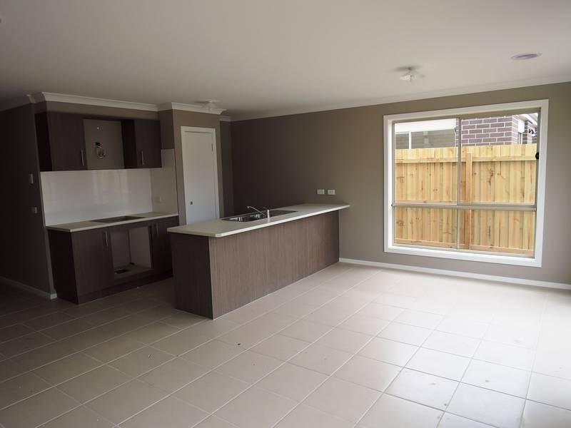 12B Bowerbird Place, Truganina VIC 3029
