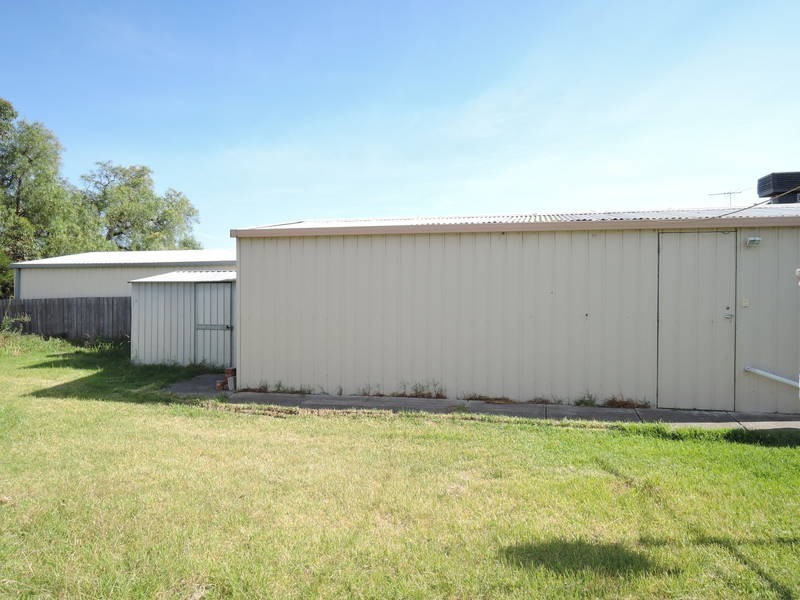 1 Julian Street, Werribee VIC 3030