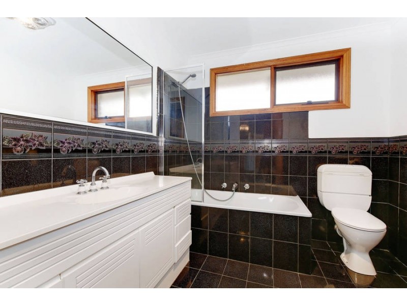 6 Stanley Court, Hoppers Crossing VIC 3029