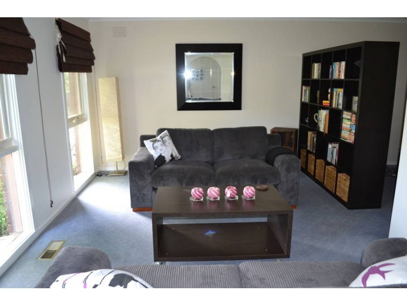 28 Nantilla Crescent, Werribee VIC 3030