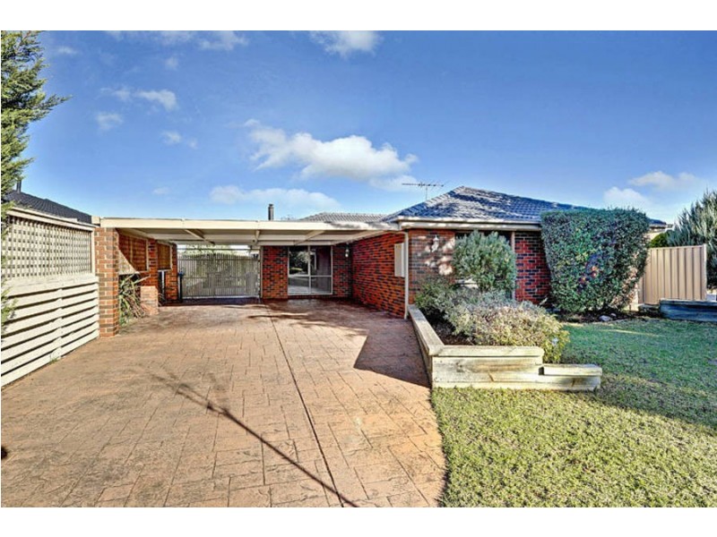 9 Moss Close, Hoppers Crossing VIC 3029