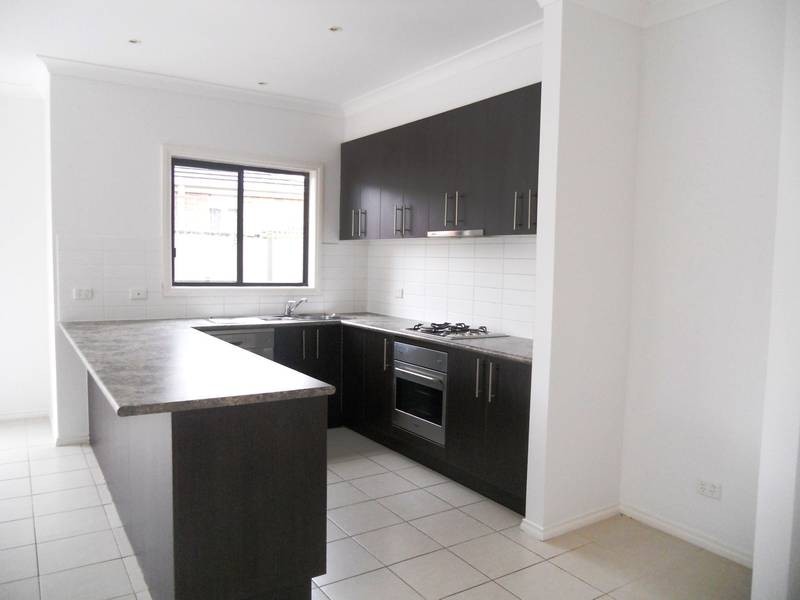 1/231 Thames Boulevard, Tarneit VIC 3029