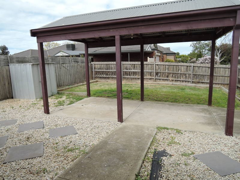 26 Kasem Drive, Werribee VIC 3030