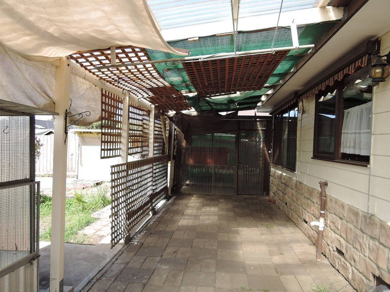 24 Swallow Street, Werribee VIC 3030