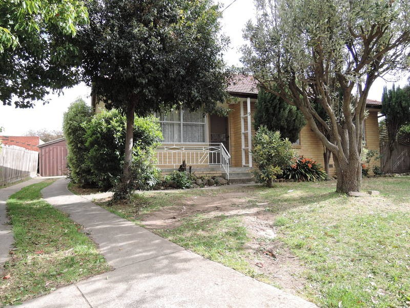 9 Henderson Street, Laverton VIC 3028