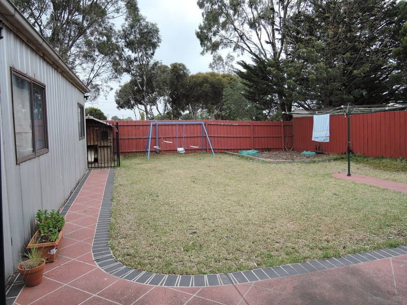 9 Cameron Drive, Hoppers Crossing VIC 3029