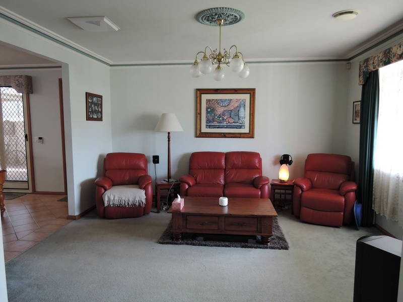 6 Ironbark Drive, Hoppers Crossing VIC 3029