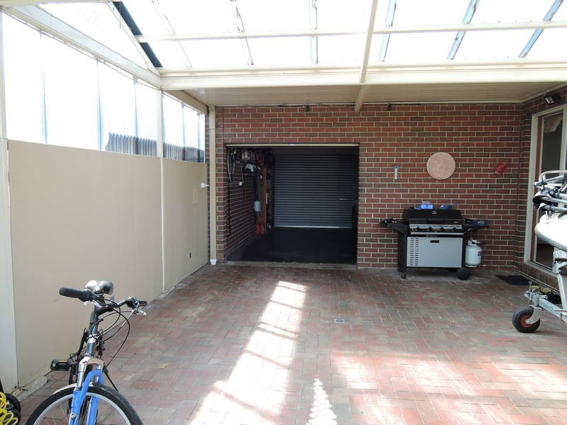 6 Ironbark Drive, Hoppers Crossing VIC 3029