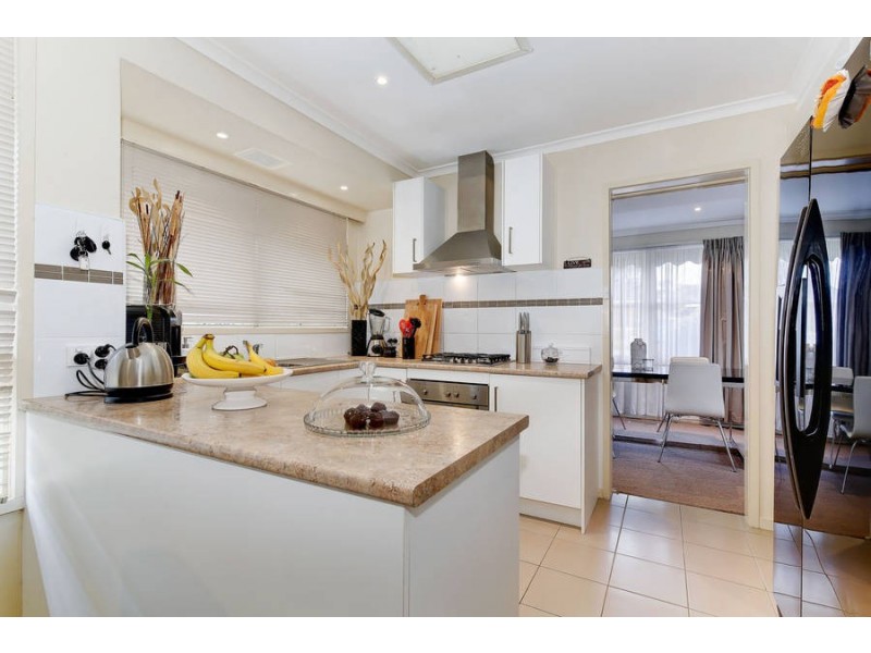 15 Harris Avenue, Hoppers Crossing VIC 3029