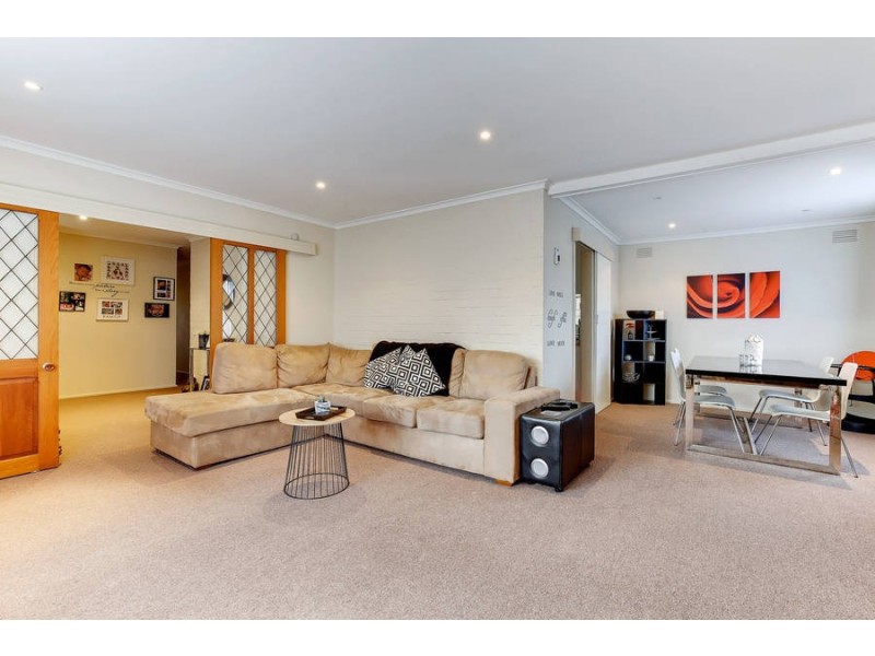 15 Harris Avenue, Hoppers Crossing VIC 3029