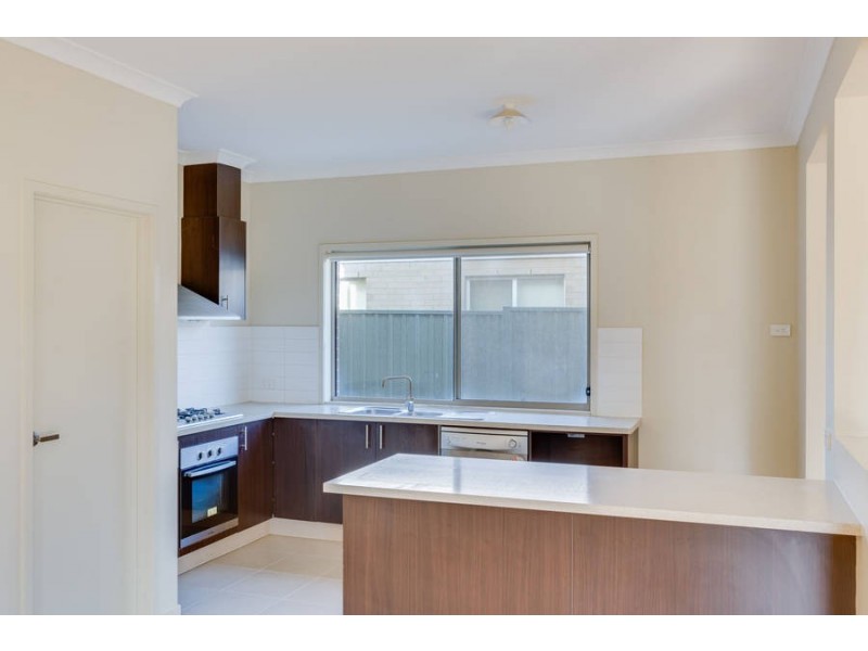 38 Lookout Way, Tarneit VIC 3029