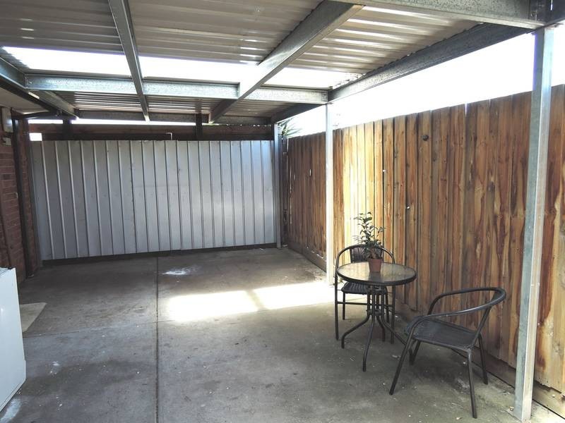 1/18 Minogue Crescent, Hoppers Crossing VIC 3029