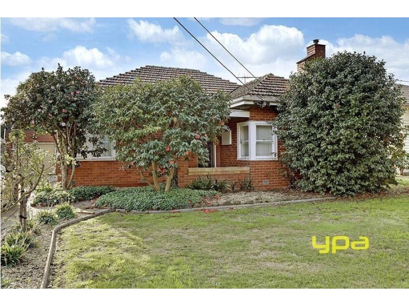 16 Railway Avenue, Werribee VIC 3030