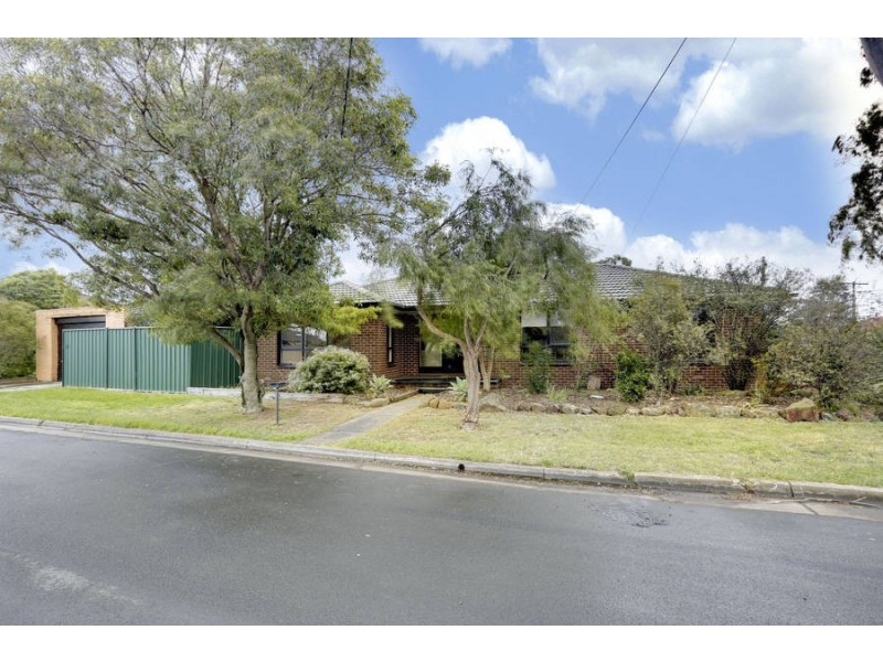 10 Sunrise Place, Wyndham Vale VIC 3024