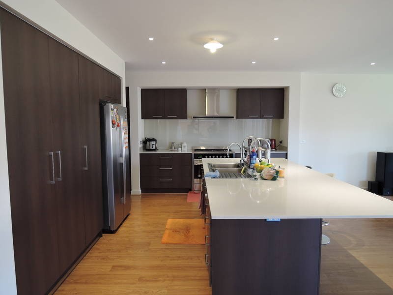 25 Hawker Street, Williams Landing VIC 3027
