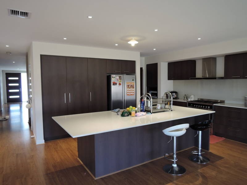 25 Hawker Street, Williams Landing VIC 3027