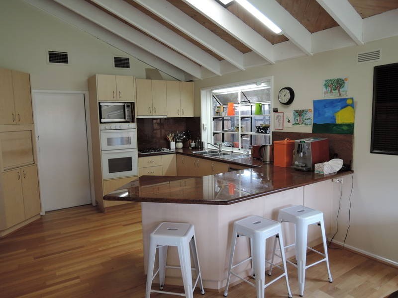 10 Wallaroo Square, Werribee VIC 3030