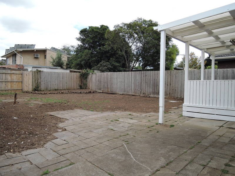 14 Elizabeth Avenue, Werribee VIC 3030