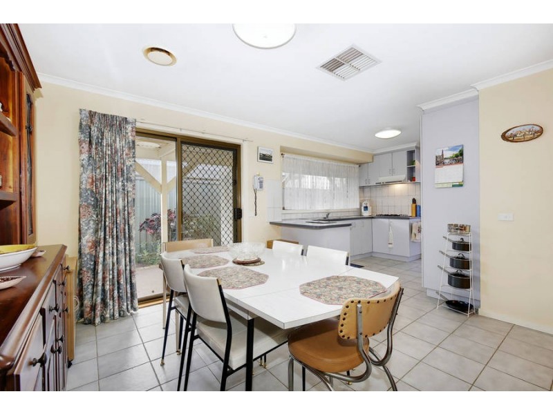 2/7 Jacqueline Close, Werribee VIC 3030