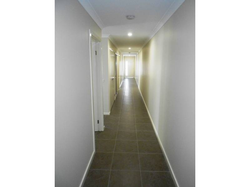 19b Eleanor Drive, Hoppers Crossing VIC 3029