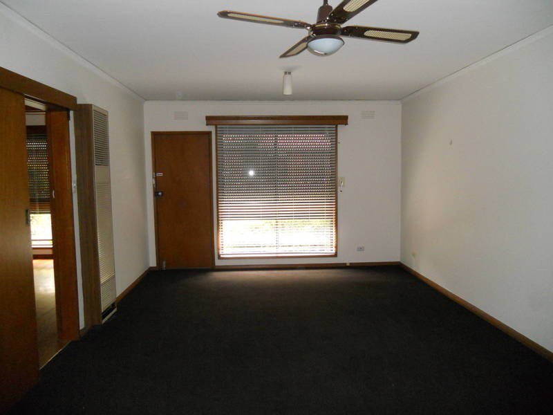 2/11 Rainsford Street, Werribee VIC 3030