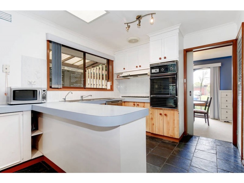 11 Willmott Drive, Hoppers Crossing VIC 3029