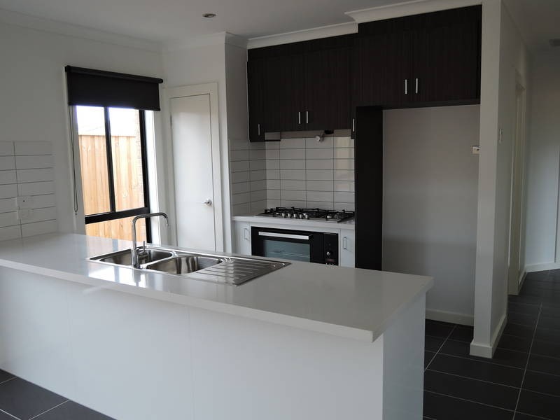 36 Kurrali Crescent, Werribee VIC 3030