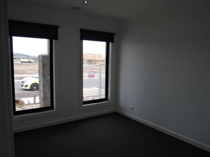 36 Kurrali Crescent, Werribee VIC 3030