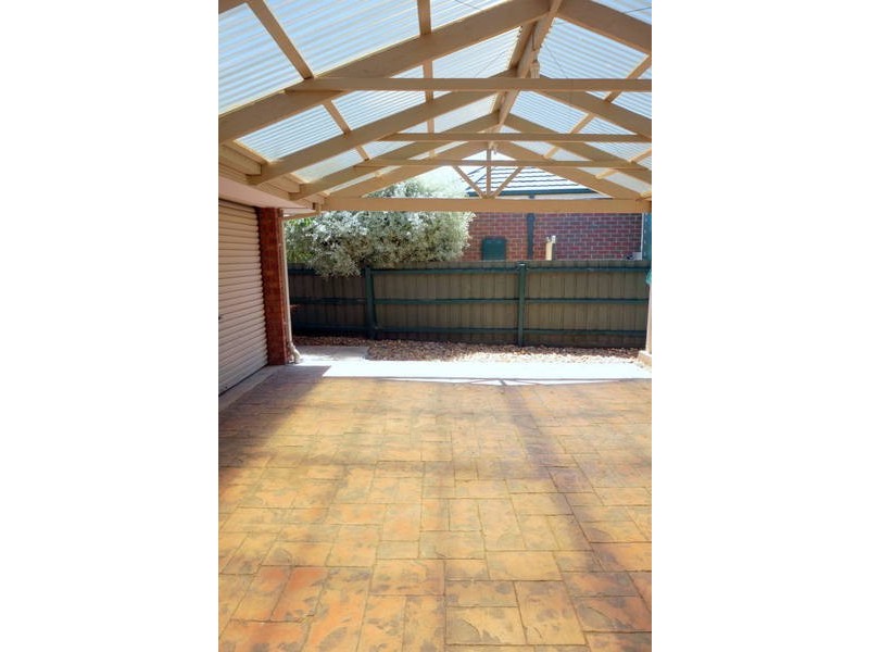 11 Kempton Court, Seabrook VIC 3028