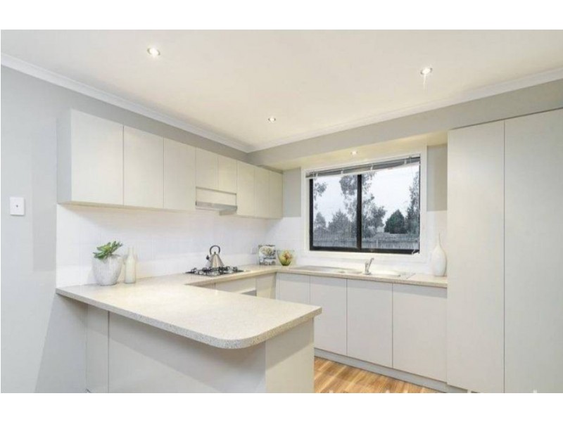 8 Mississippi Place, Werribee VIC 3030