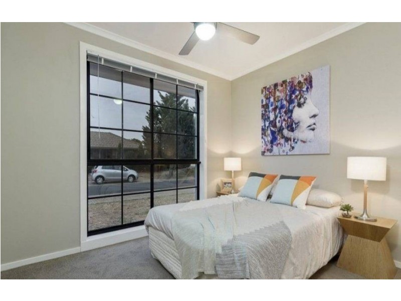 8 Mississippi Place, Werribee VIC 3030