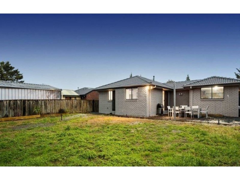 8 Mississippi Place, Werribee VIC 3030