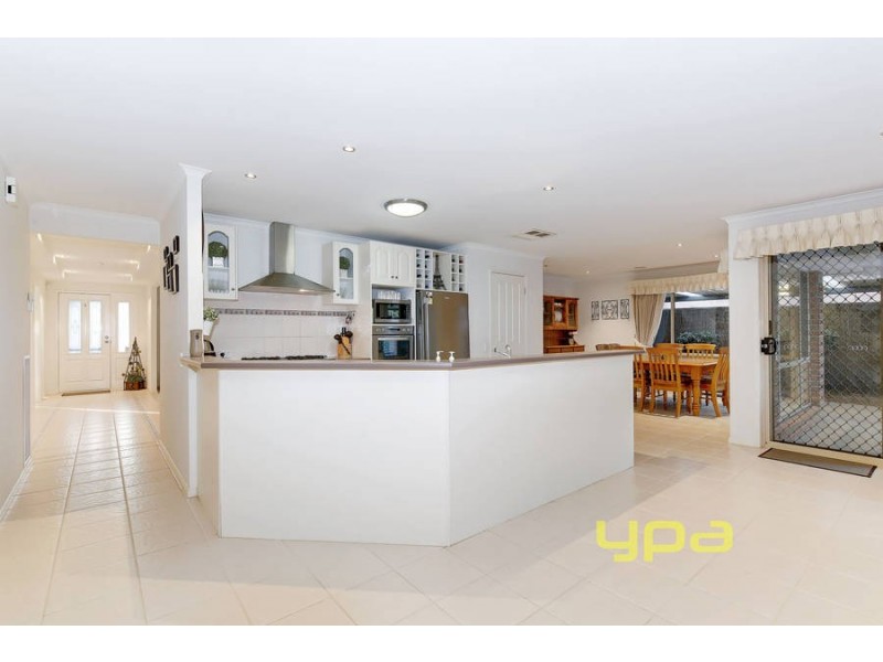 8 Waratah Road, Werribee VIC 3030